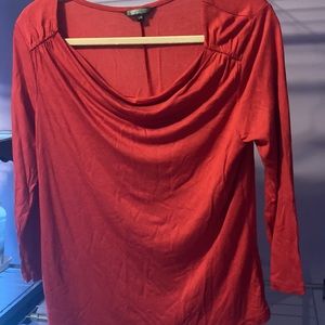 Women’s size large. Red 3/4 sleeve top